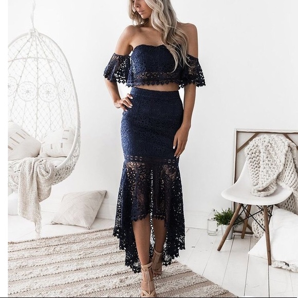 Dresses & Skirts - 2 piece lace set